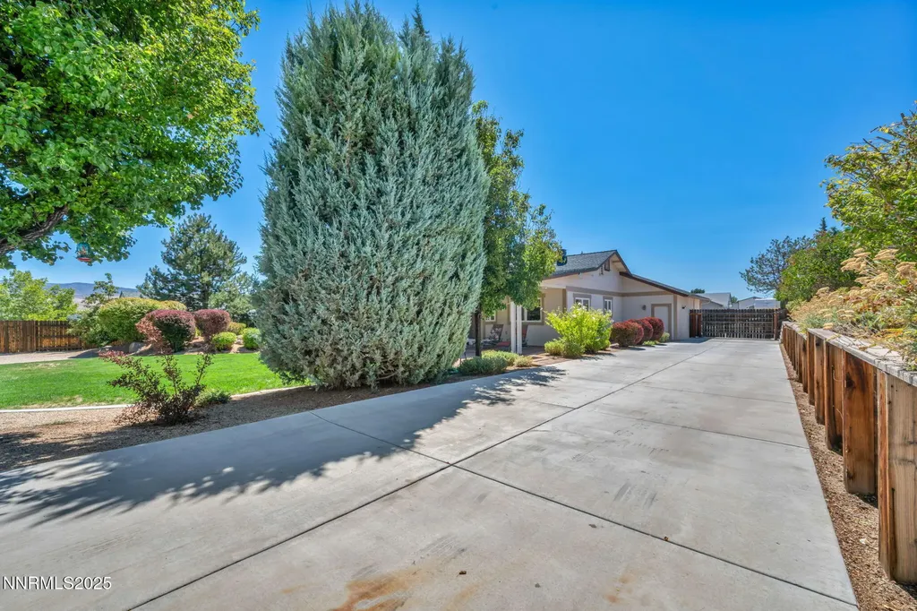 440 Tina Sparks NV 89436