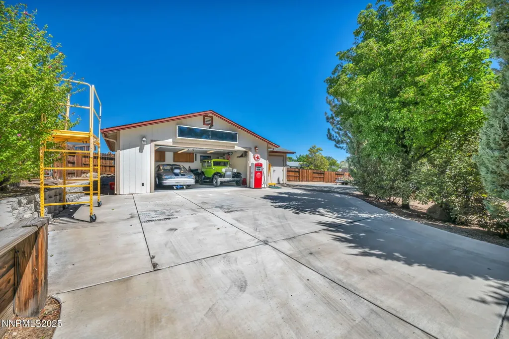 440 Tina Sparks NV 89436