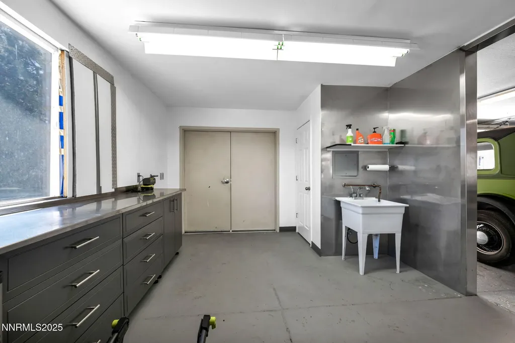 440 Tina Sparks NV 89436