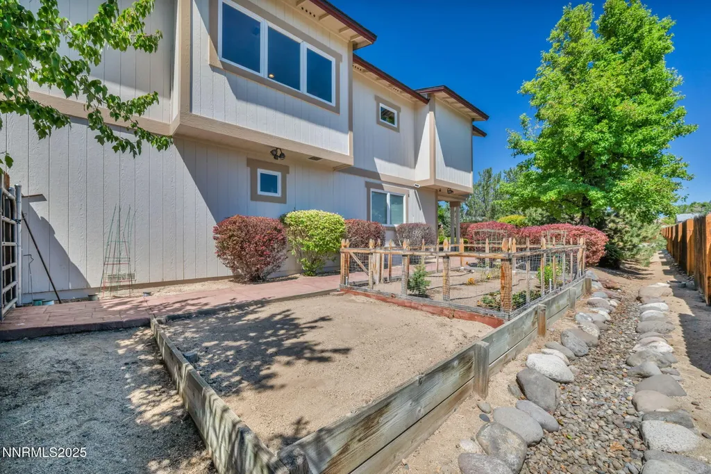440 Tina Sparks NV 89436