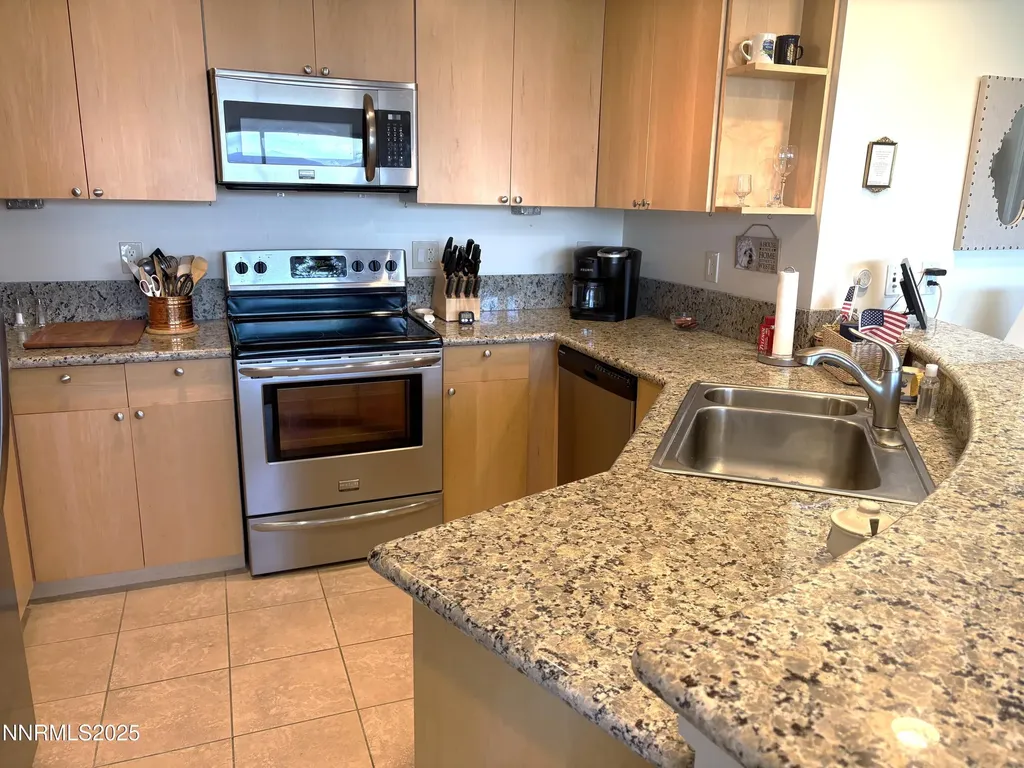 450 Arlington Reno NV 89503