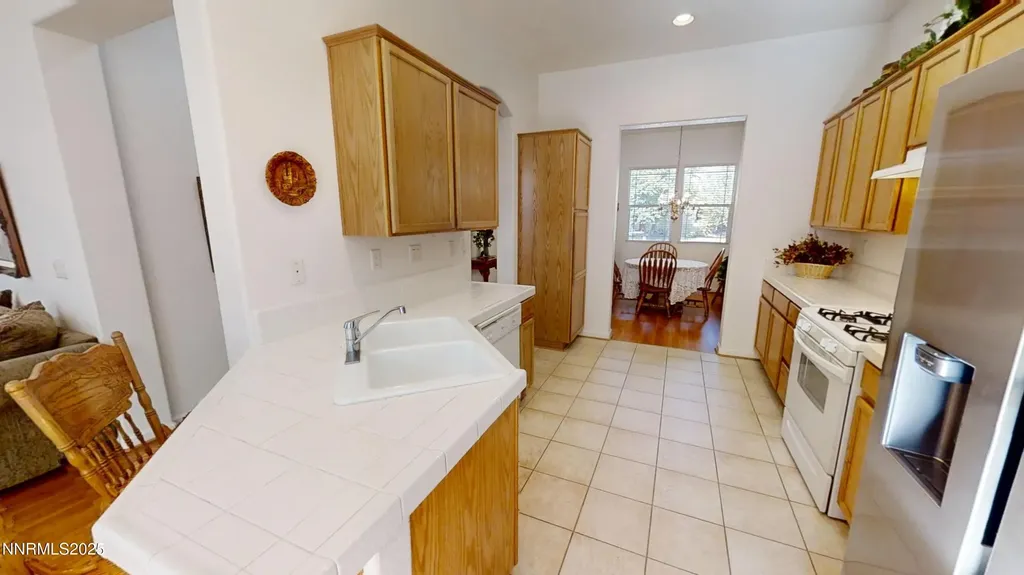 7430 Earlsmoore Sparks NV 89436
