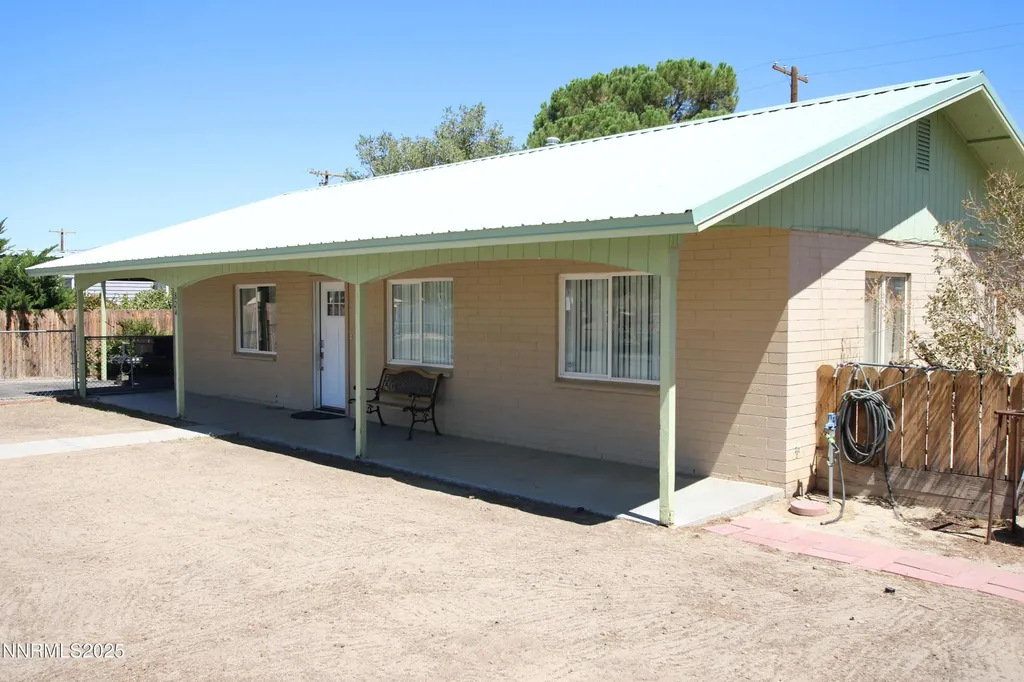 824 H Hawthorne NV 89415