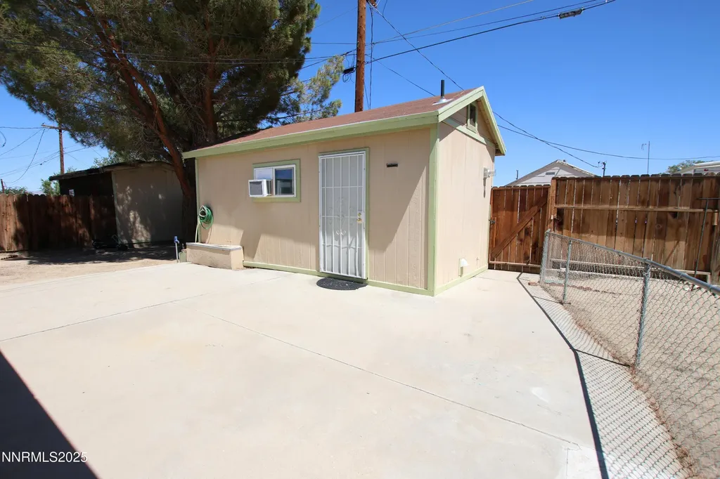824 H Hawthorne NV 89415