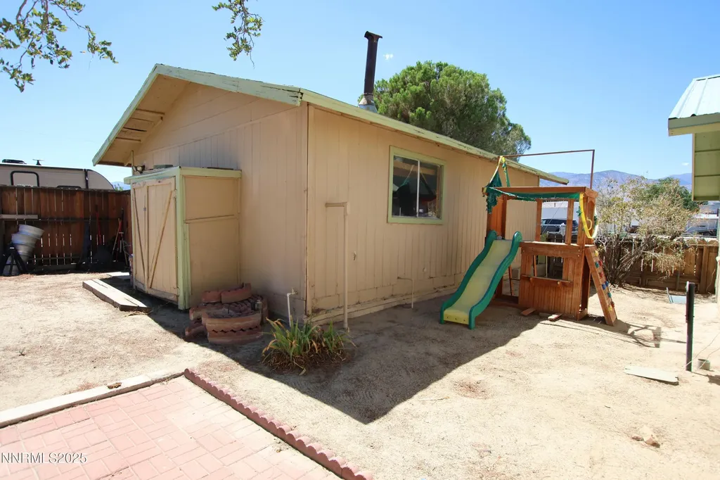 824 H Hawthorne NV 89415