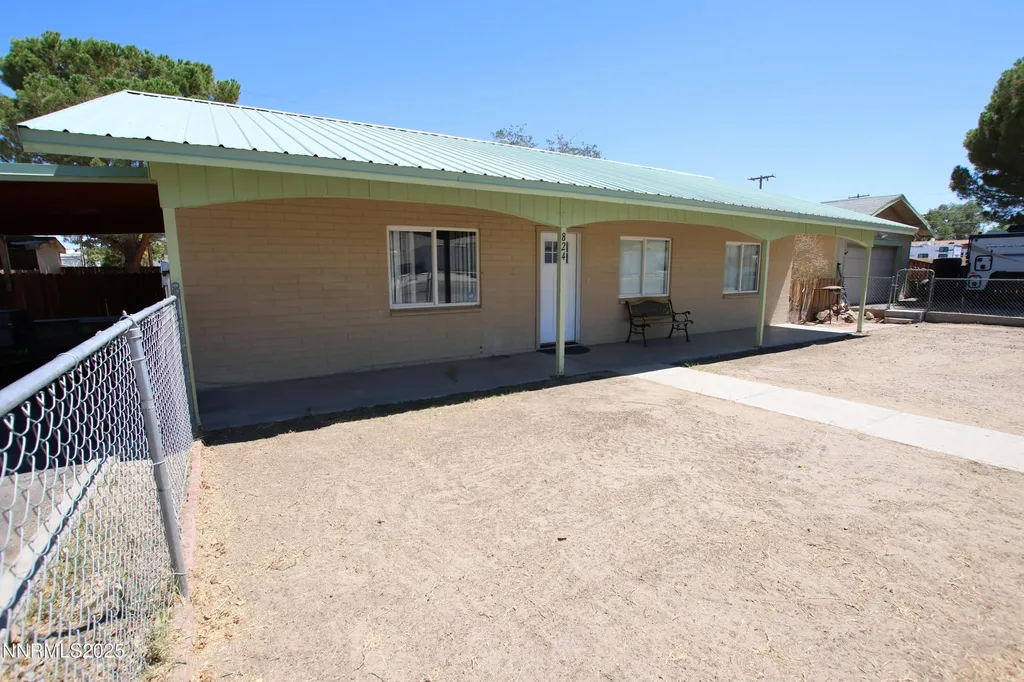 824 H Hawthorne NV 89415