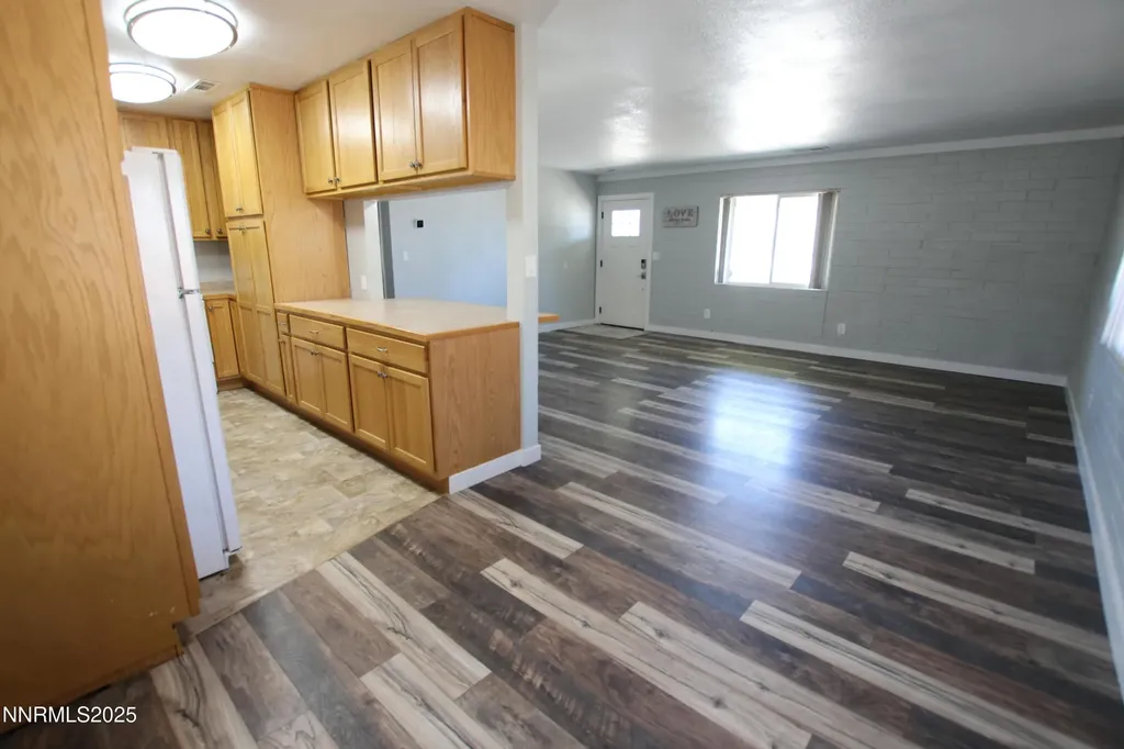 824 H Hawthorne NV 89415