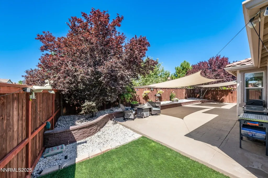 7105 High Hill Sparks NV 89436
