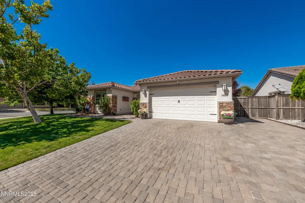 7105 High Hill Sparks NV 89436