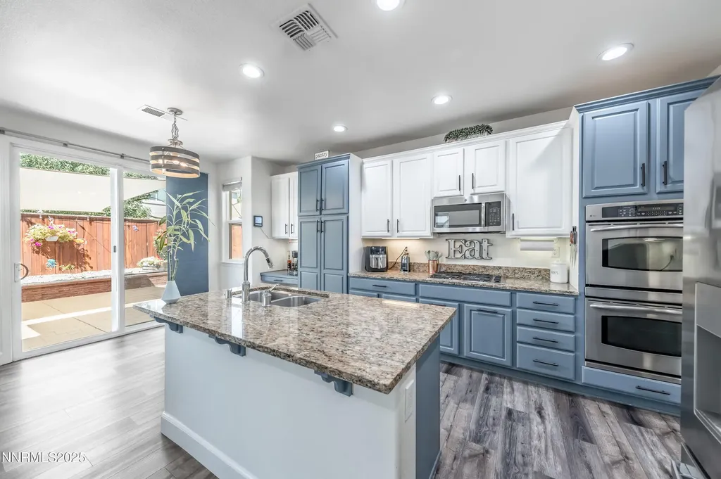 7105 High Hill Sparks NV 89436
