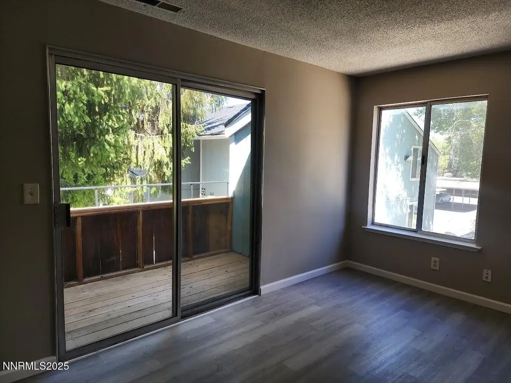 4604 Neil Reno NV 89502