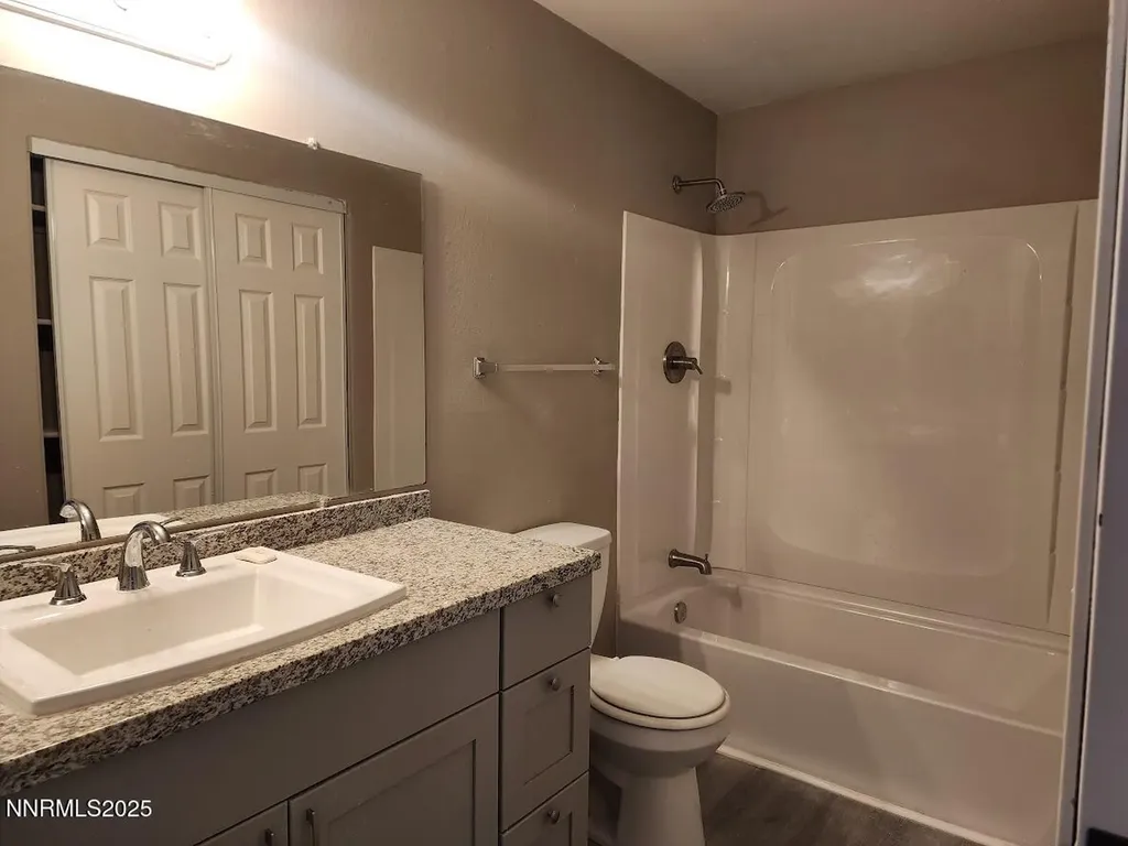 4604 Neil Reno NV 89502