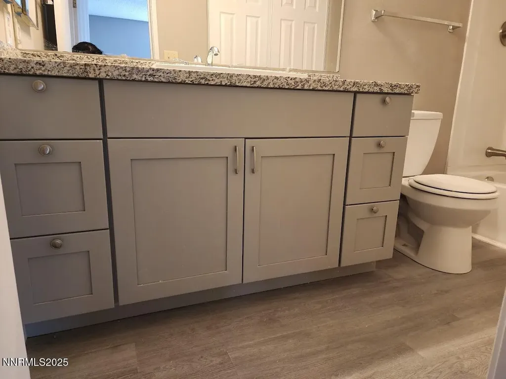 4604 Neil Reno NV 89502
