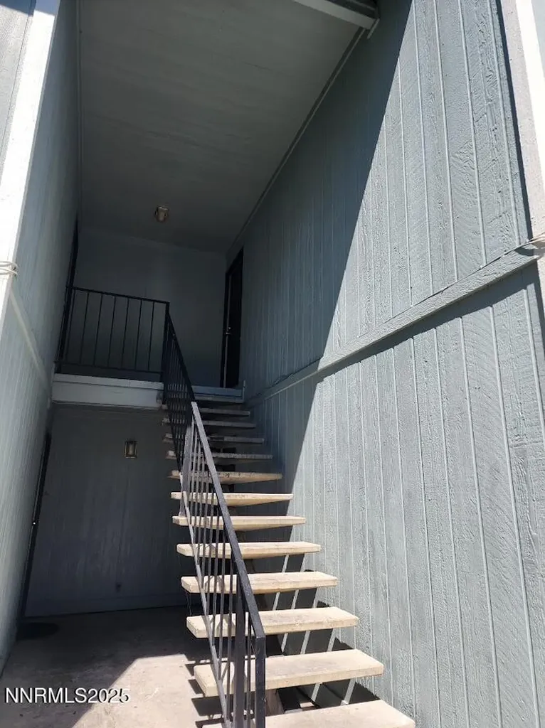 4604 Neil Reno NV 89502
