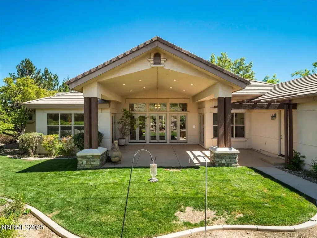 13290 Saddlebow Reno NV 89511