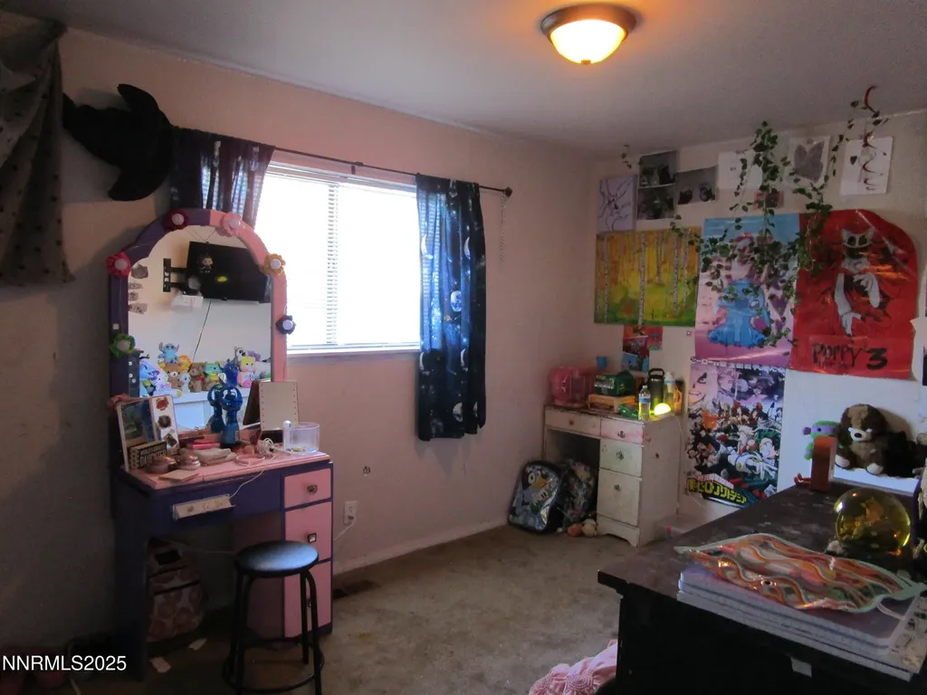 1091 Tiffany Fallon NV 89406