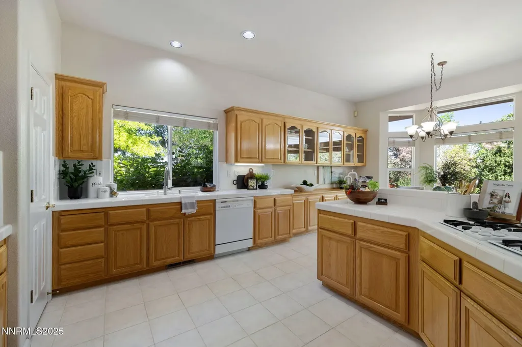 5084 Acoma Reno NV 89511