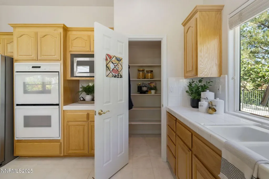5084 Acoma Reno NV 89511