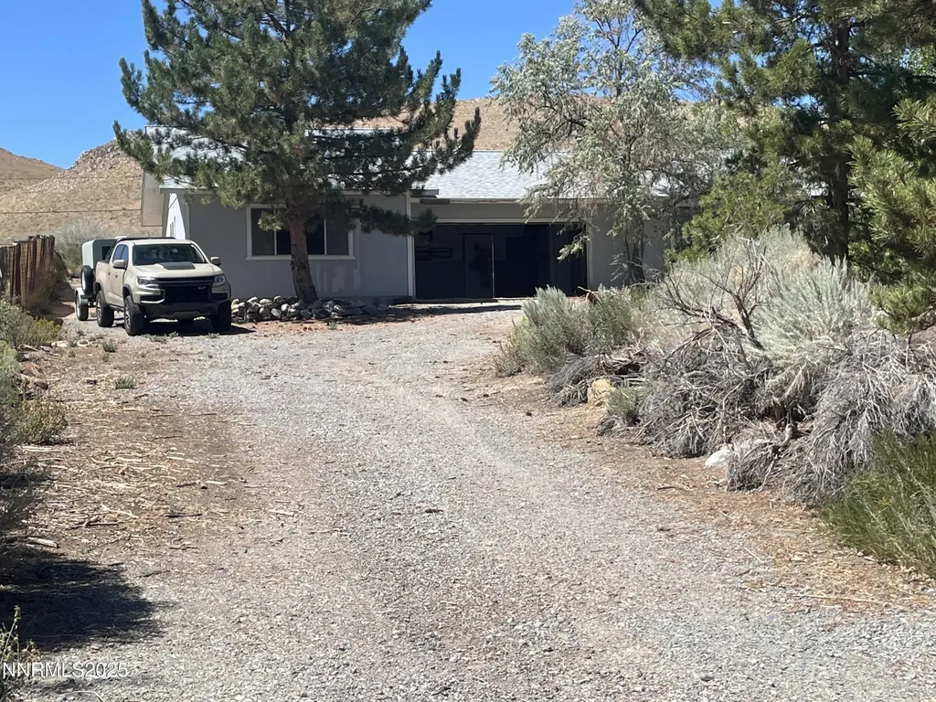10655 Silver Spur Reno NV 89508