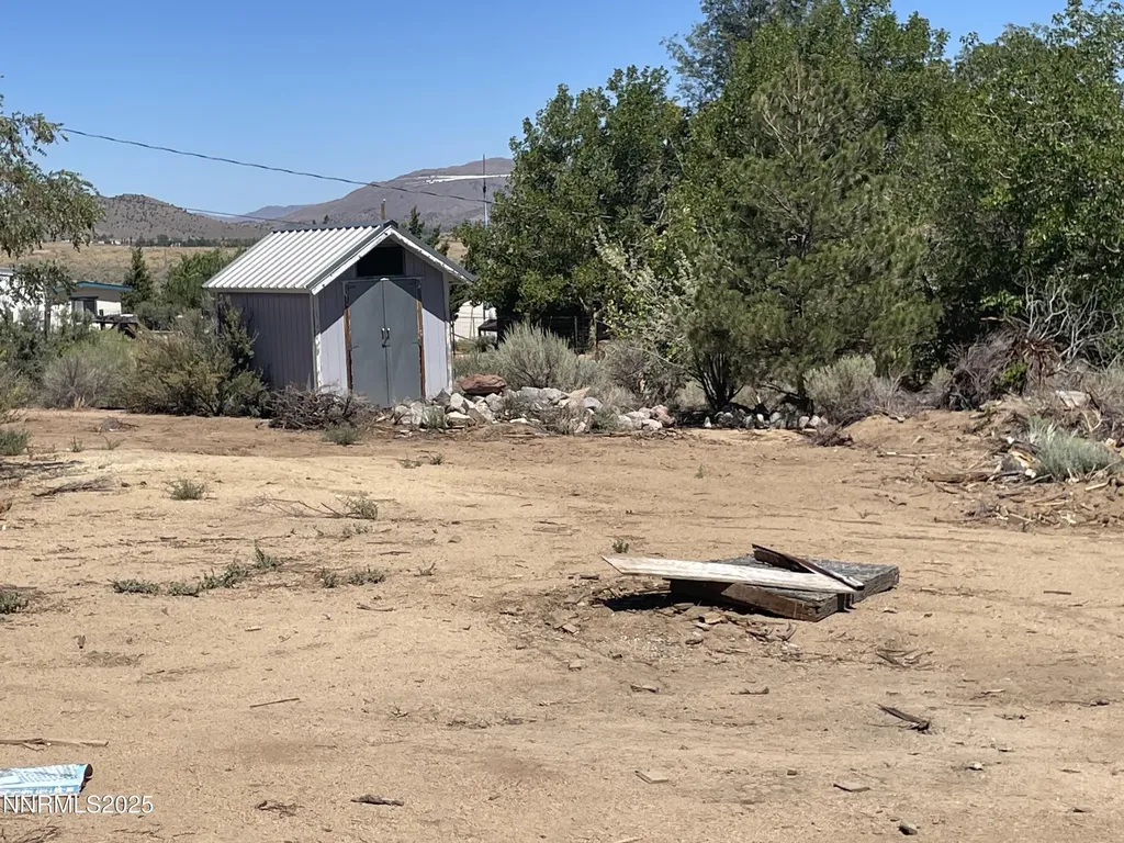 10655 Silver Spur Reno NV 89508