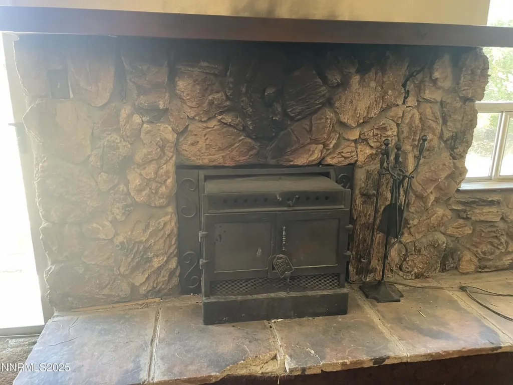 10655 Silver Spur Reno NV 89508