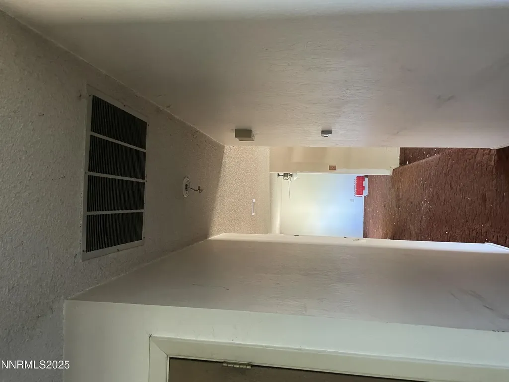 10655 Silver Spur Reno NV 89508