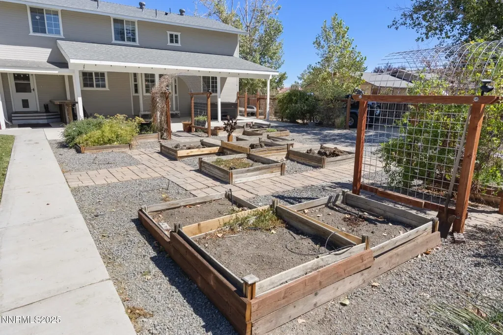 1165 Farm Fernley NV 89408