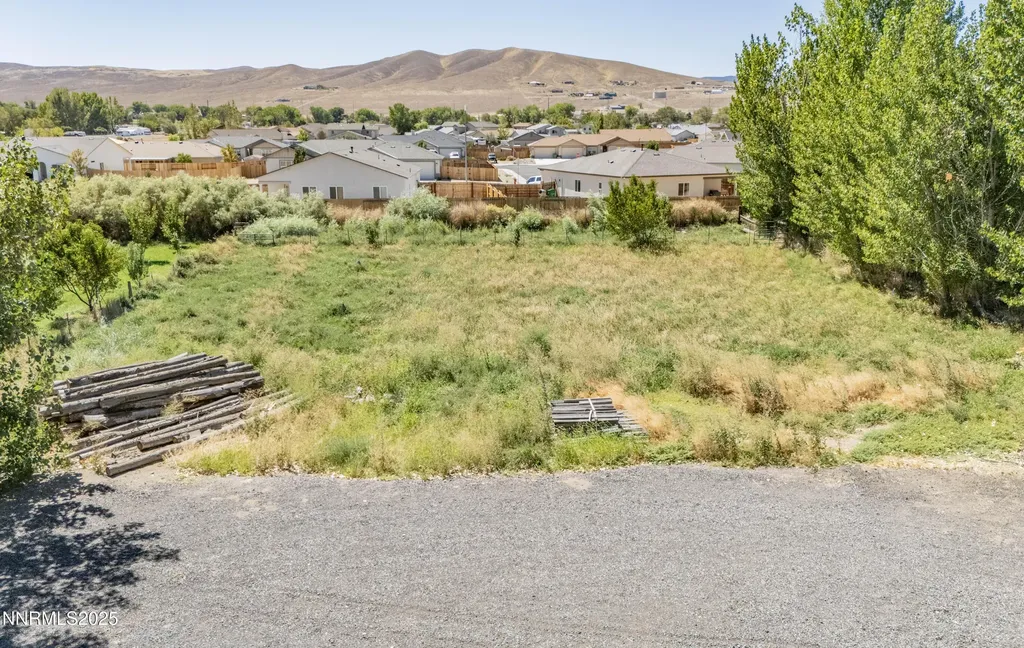 1165 Farm Fernley NV 89408