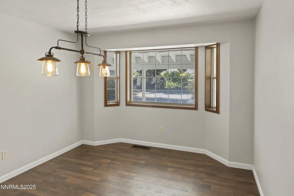 1165 Farm Fernley NV 89408
