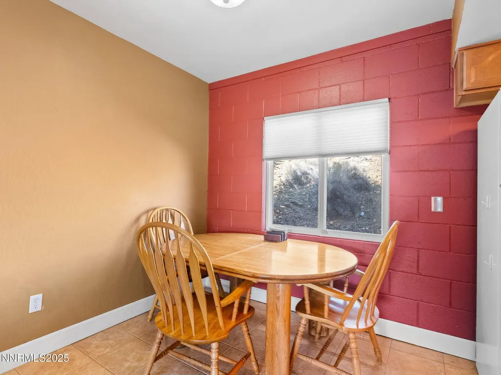 230 Bisset Reno NV 89503