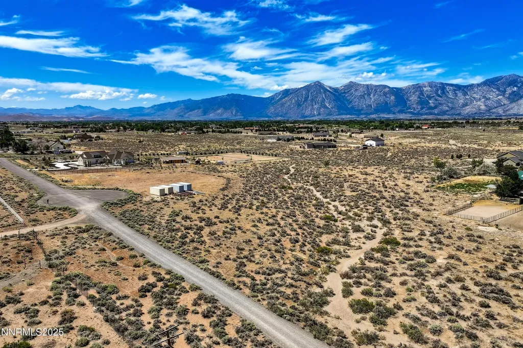 1770 Coyote Minden NV 89423