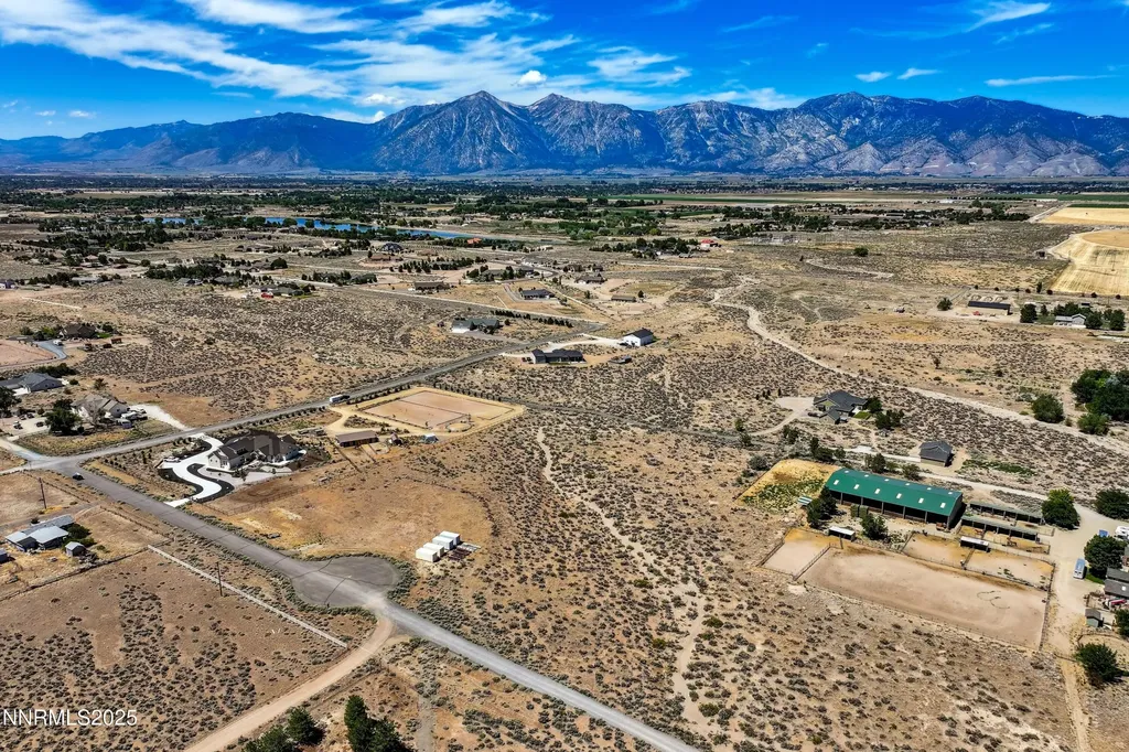 1770 Coyote Minden NV 89423