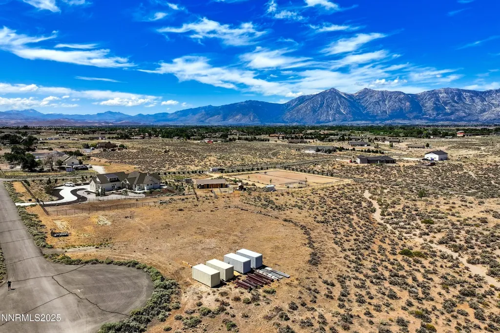 1770 Coyote Minden NV 89423