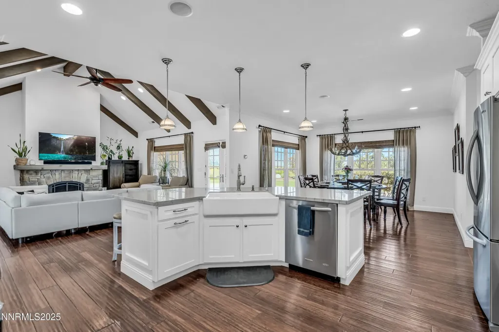 600 Artemesia Gardnerville NV 89460