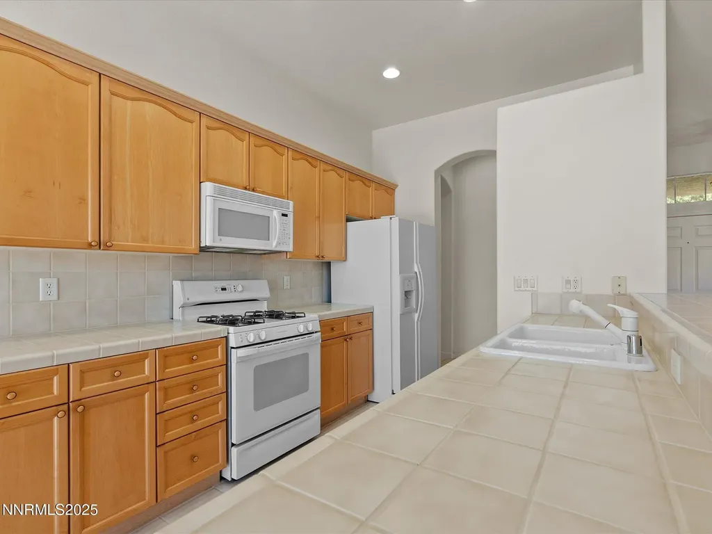 8044 Miramar Sparks NV 89436