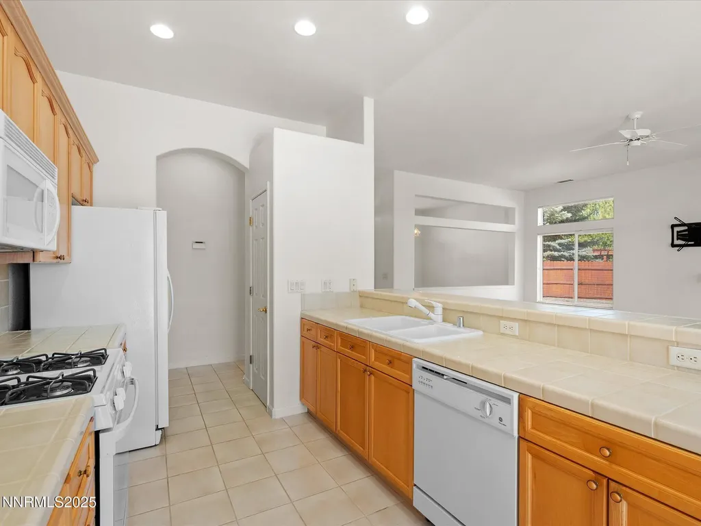 8044 Miramar Sparks NV 89436