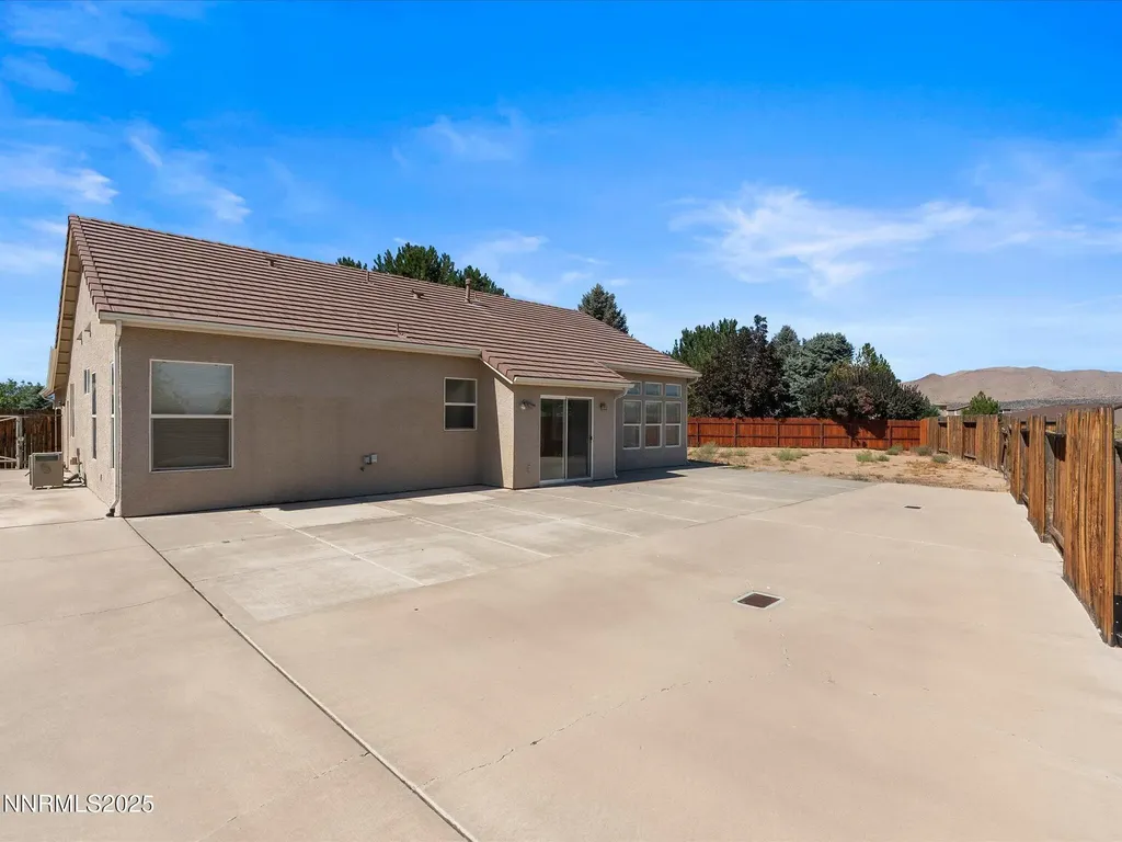 8044 Miramar Sparks NV 89436