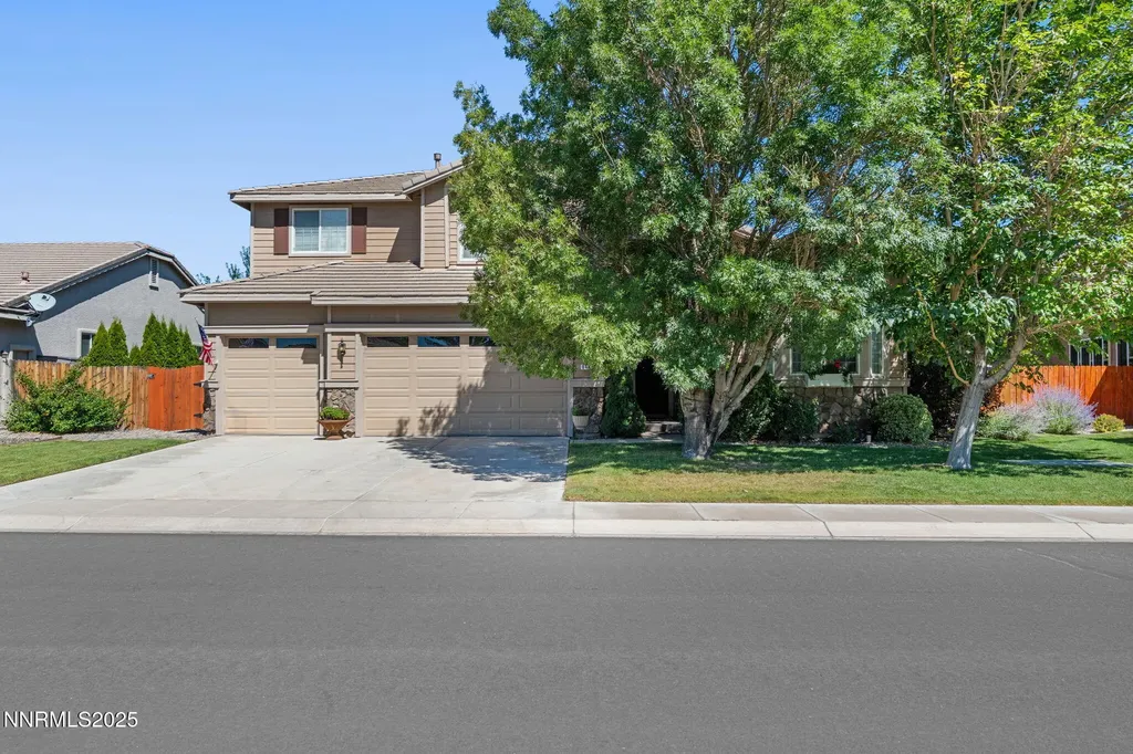 648 St Andrews Dayton NV 89403