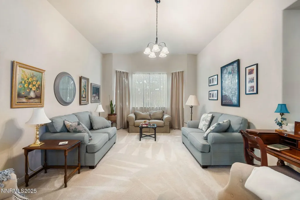 648 St Andrews Dayton NV 89403