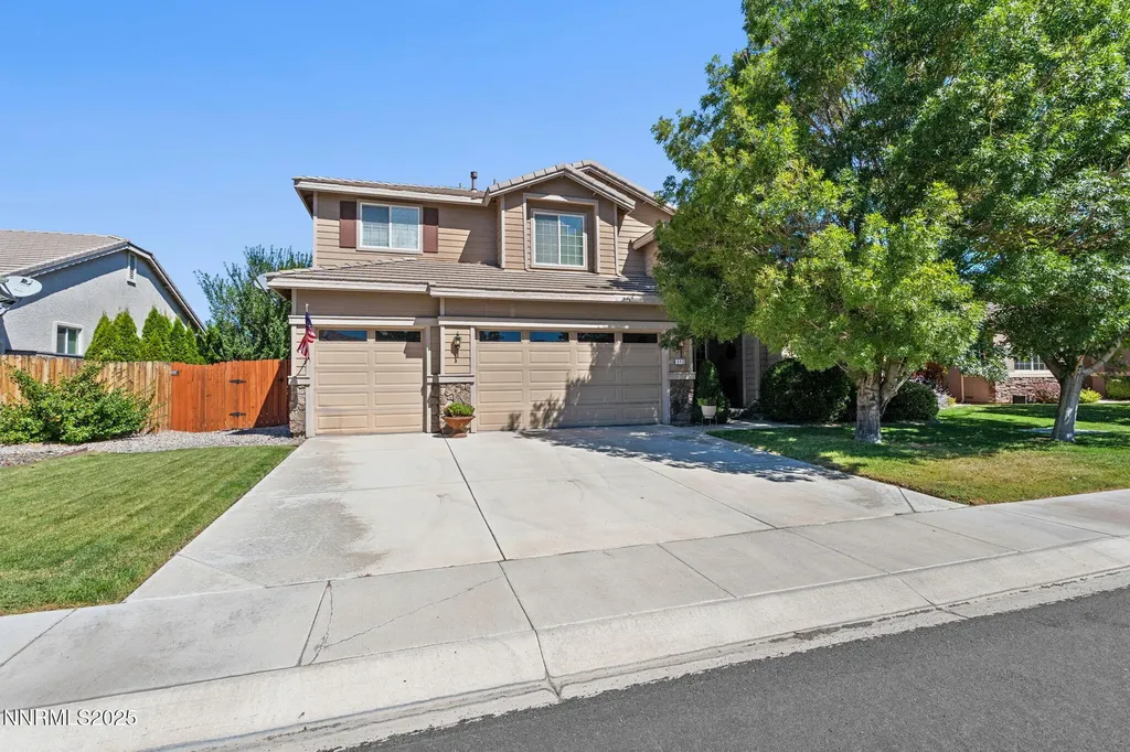 648 St Andrews Dayton NV 89403