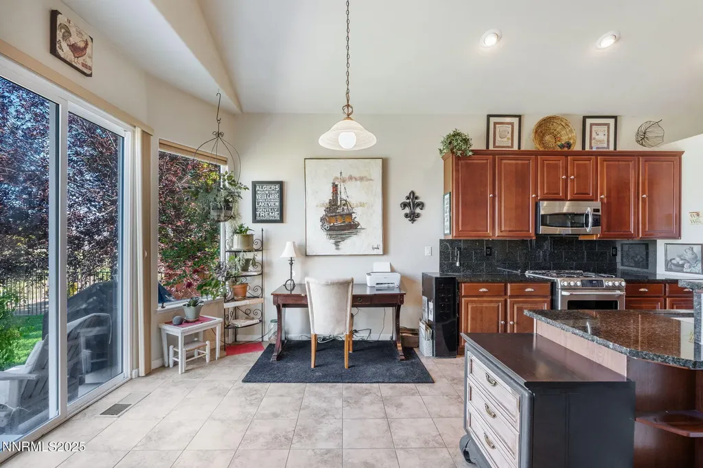 648 St Andrews Dayton NV 89403