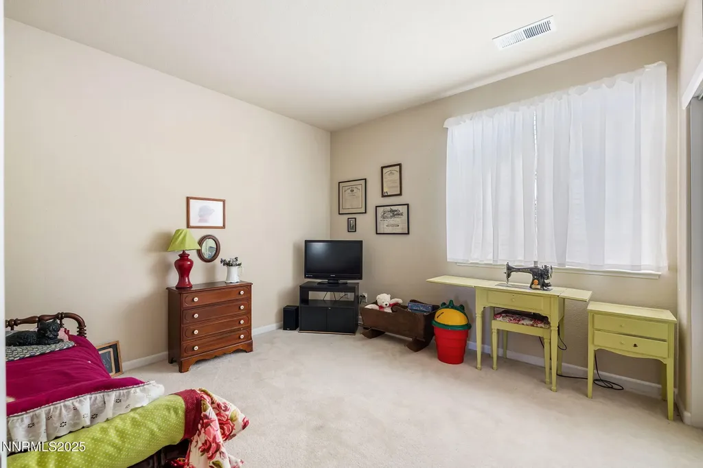 648 St Andrews Dayton NV 89403