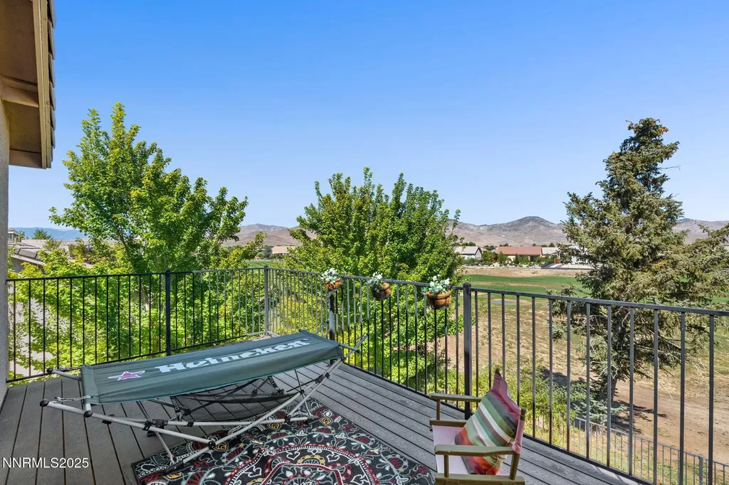 648 St Andrews Dayton NV 89403