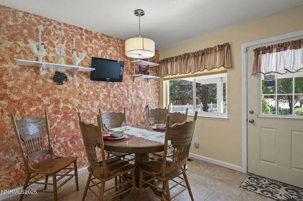 95 Bridle Path Spanish Springs NV 89441