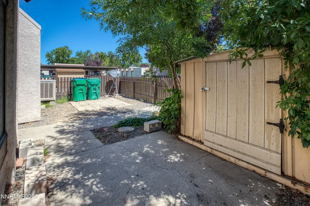 1029 Baywood Sparks NV 89434