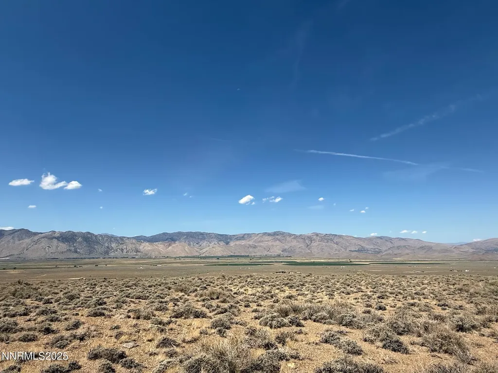 Apn 092317000016 Gardnerville NV 89410