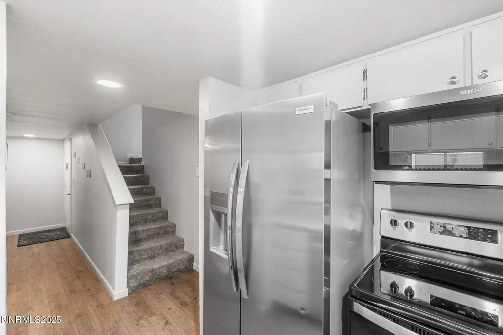 1563 Steven Sparks NV 89431