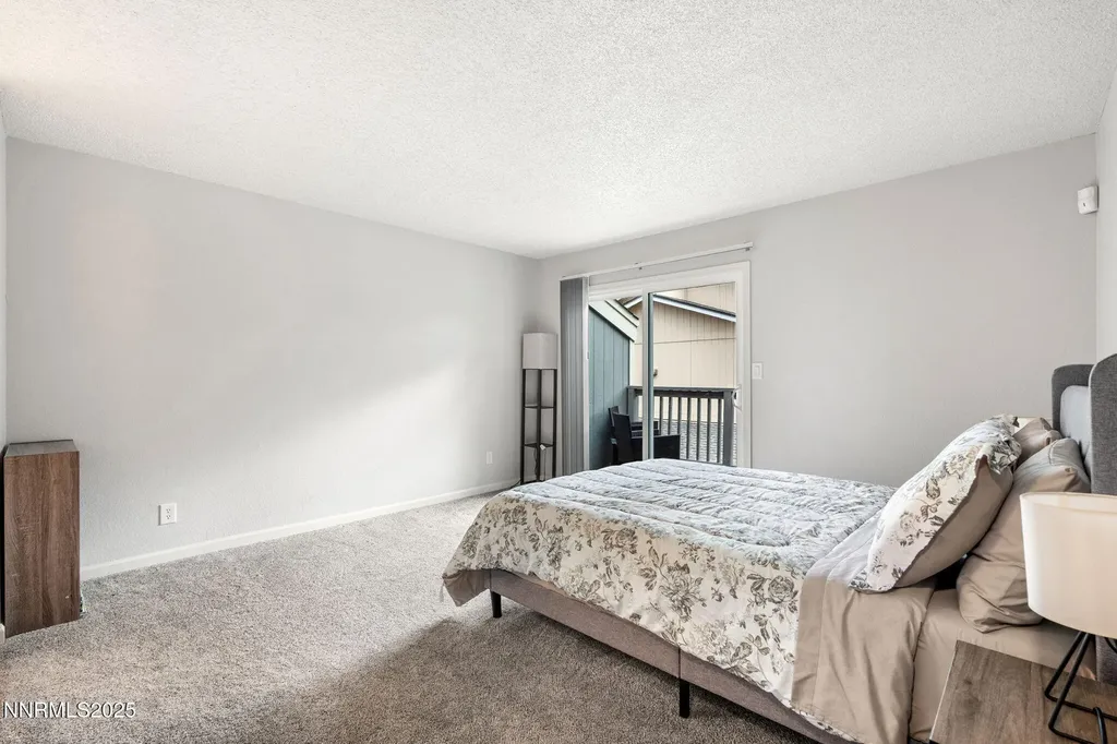 1563 Steven Sparks NV 89431
