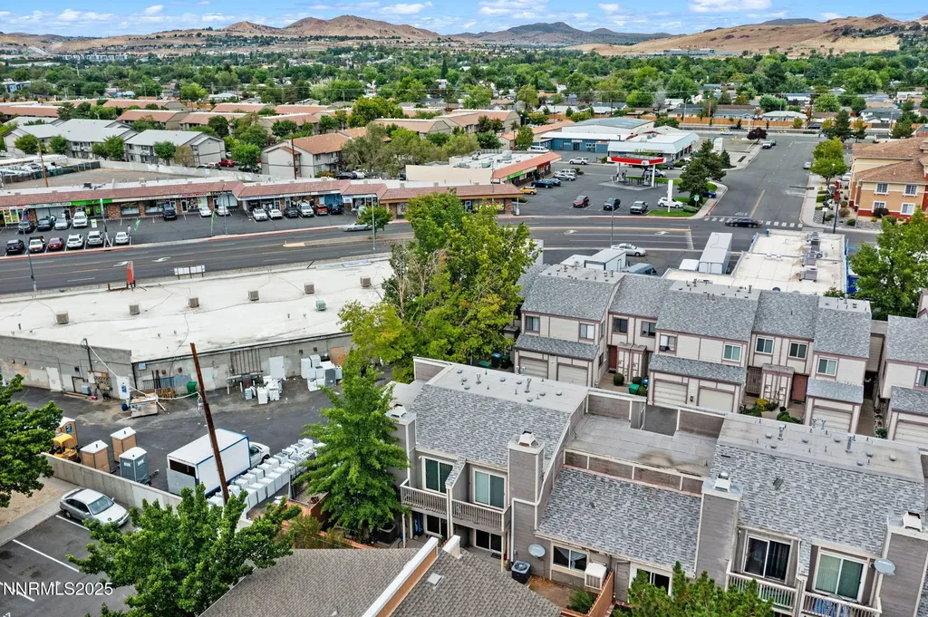 1563 Steven Sparks NV 89431