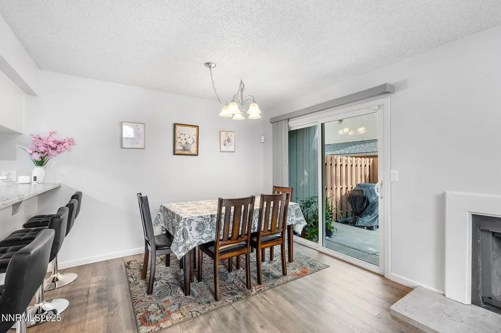 1563 Steven Sparks NV 89431